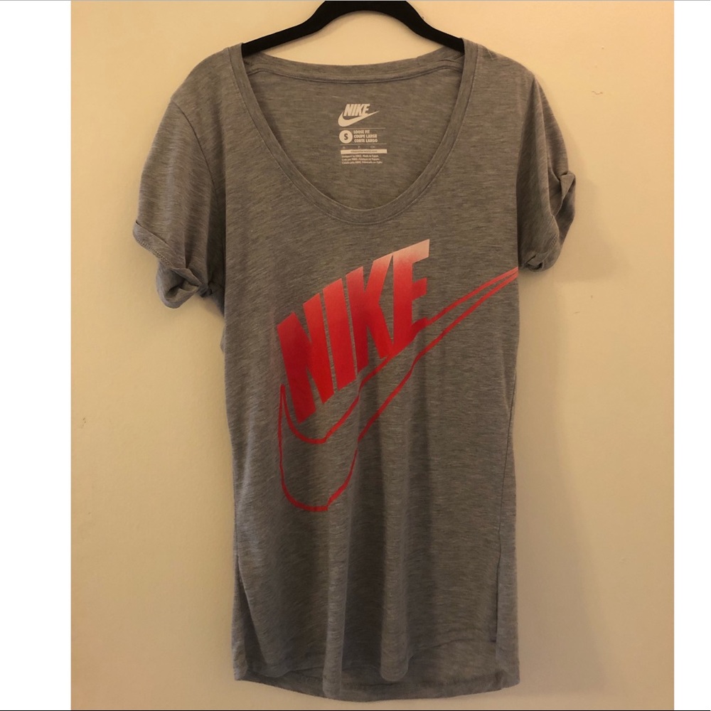 Nike athletic top